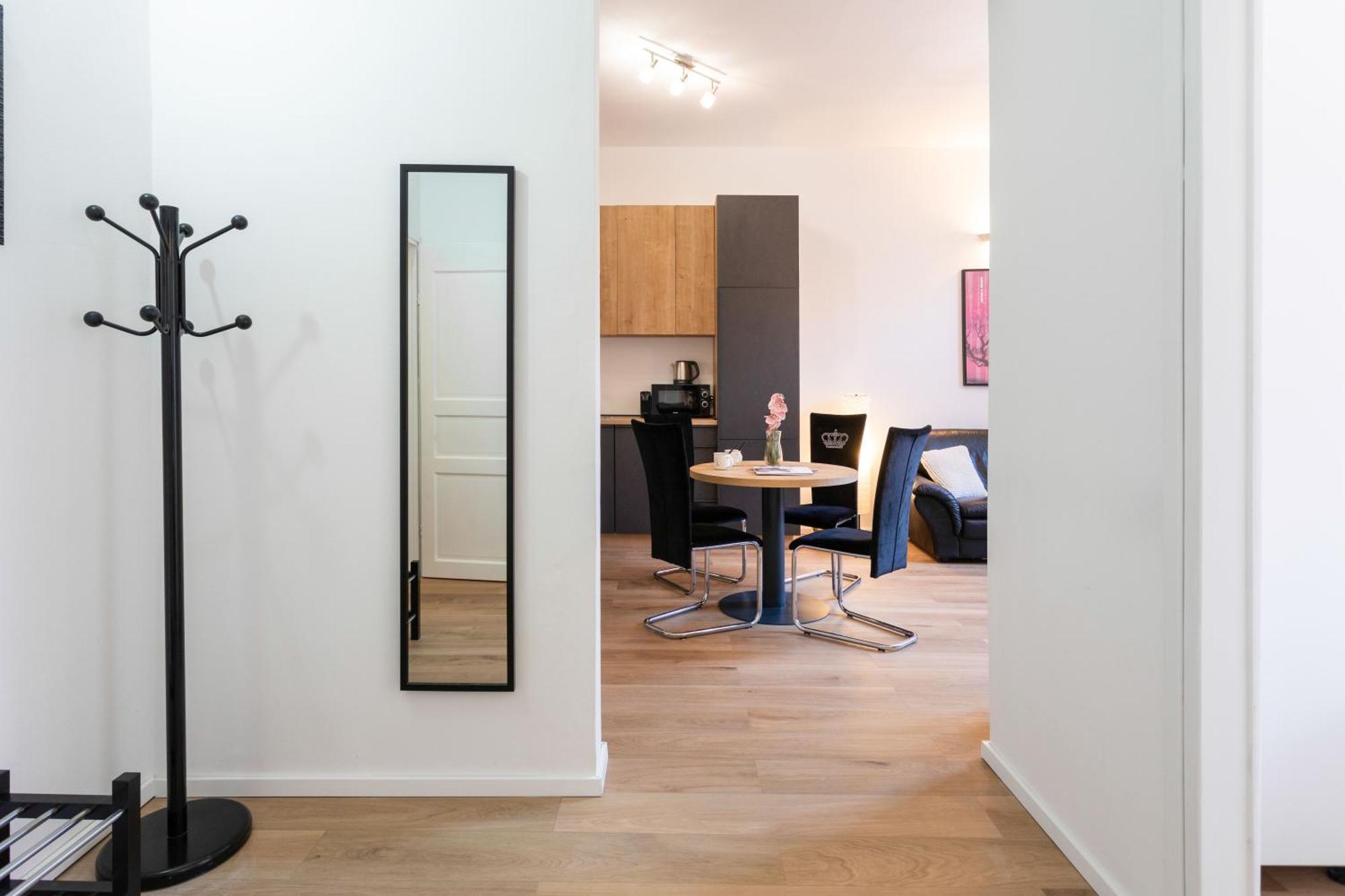 Design And Modern Apartments In Heart Of 자그레브 외부 사진