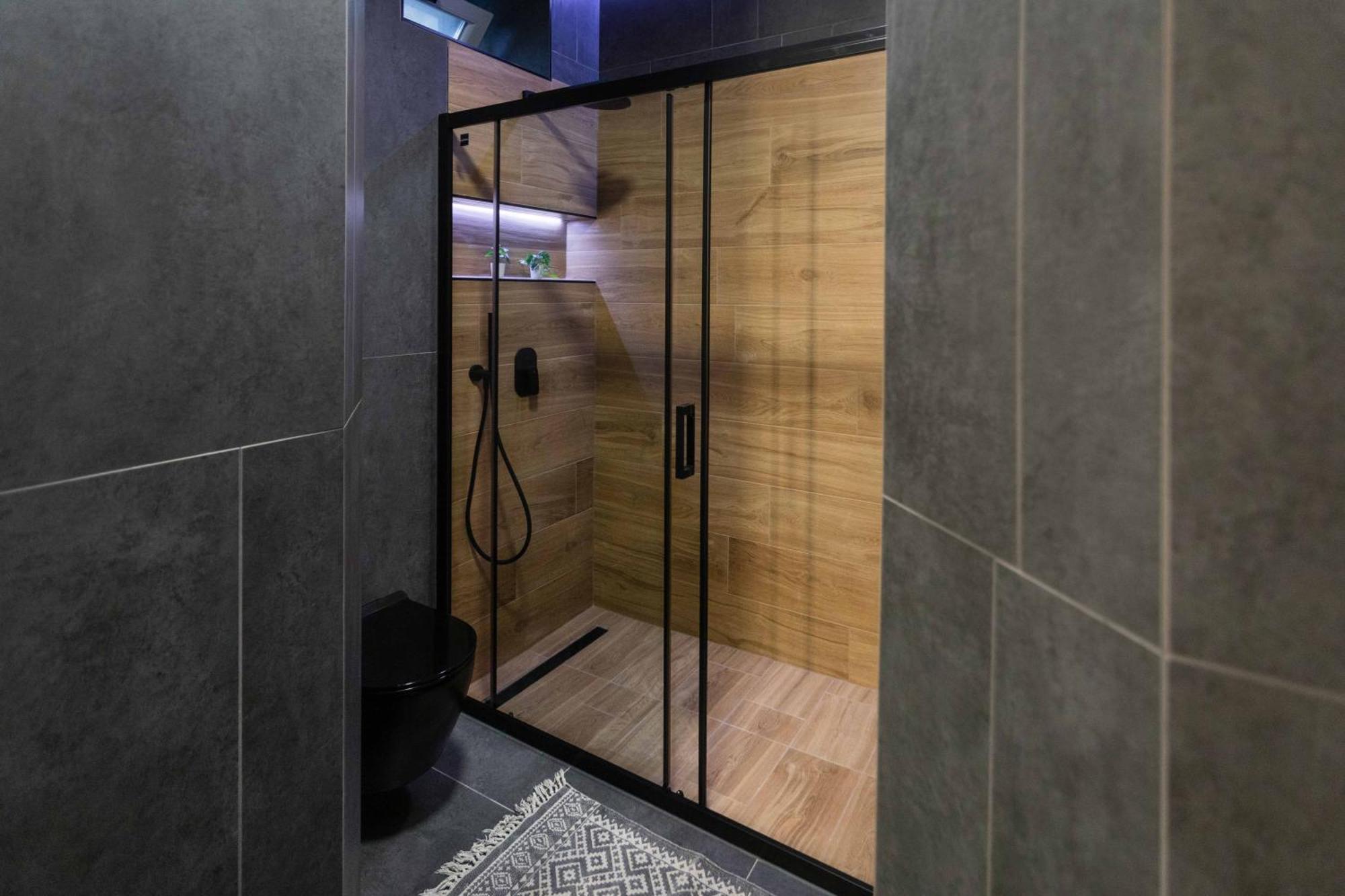 Design And Modern Apartments In Heart Of 자그레브 외부 사진